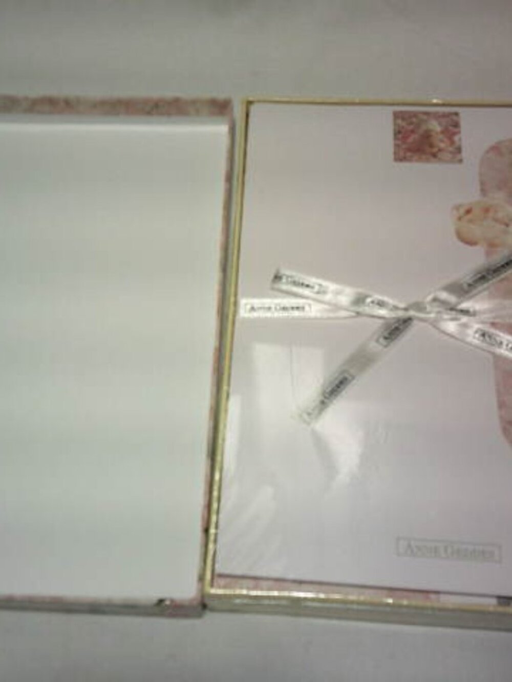 NEW SEALED ANNE GEDDES STATIONERY GIFT SET WRITING SHEETS ENVELOPES STICKERS ✨ - Picture 3 of 11